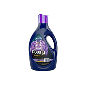Suavizante de telas líquido perfume romance Downy 2.6L